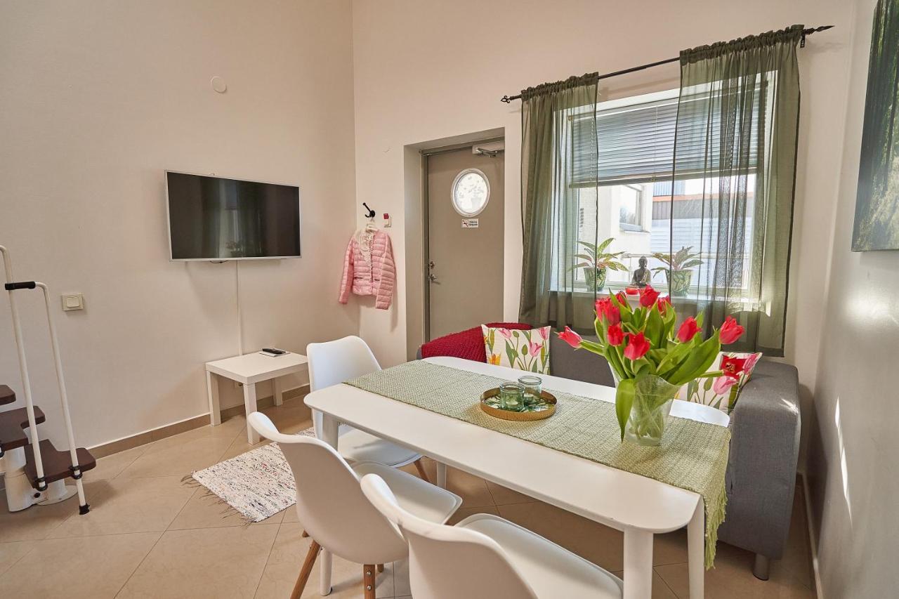 Staylong Hotell Täby Exterior photo